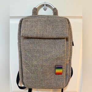 Dime Bags Gray Textured Bag with Rainbow Patch excellent like new condition🌈🏳️‍🌈
